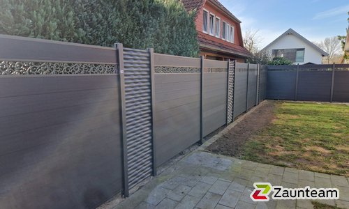 WPC Sichtschutz Diverse wurde in Wiefelstede von Zaunteam Friesische-Wehde, Zetel im Jahr 2026 erstellt.