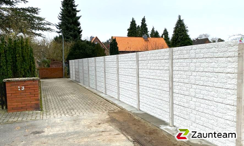 Betonzaun diverse wurde in Bokensdorf von Zaunteam Südheide-Altmark, Hankensbüttel im Jahr 2024 erstellt.