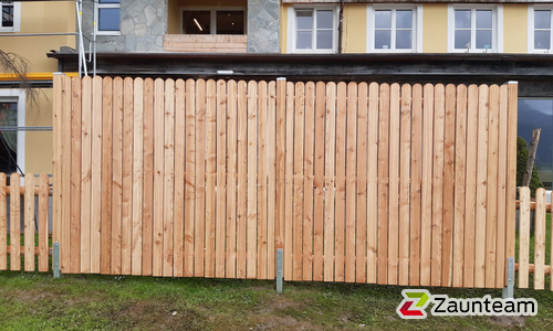Holz Sichtschutz wurde in Grän von Zaunteam Allgäu, Bad Hindelang - Unterjoch im Jahr 2022 erstellt.