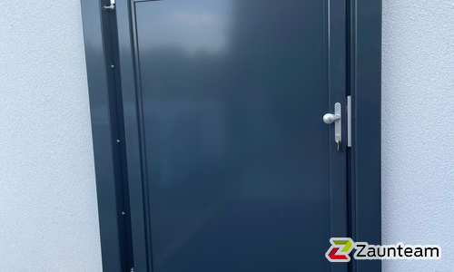 Aluminium Sichtschutztor 1-flüglig wurde in Klettgau von Zaunteam Granacher, Lauchringen im Jahr 2022 erstellt.