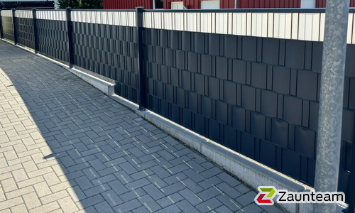 Flechtfix Vario Sichtschutz RAL Standardfarben wurde in Murg von Zaunteam Granacher, Lauchringen im Jahr 2024 erstellt.