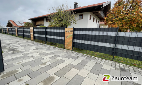 Flechtfix Vario Sichtschutz RAL Standardfarben wurde in Marquartstein von Zaunteam Chiemgau, Teisendorf  im Jahr 2022 erstellt.