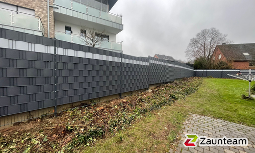 Flechtfix Vario Sichtschutz RAL Standardfarben wurde in Belm von Zaunteam Osnabrücker Land, Belm im Jahr 2025 erstellt.
