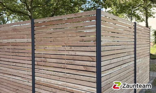 Holz Sichtschutz Rhombus wurde in Halle von Zaunteam Halle, Halle im Jahr 2026 erstellt.