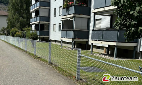 Diagonalgeflecht weitere wurde in Chur von Zaunteam Heidiland, Bad Ragaz im Jahr 2024 erstellt.