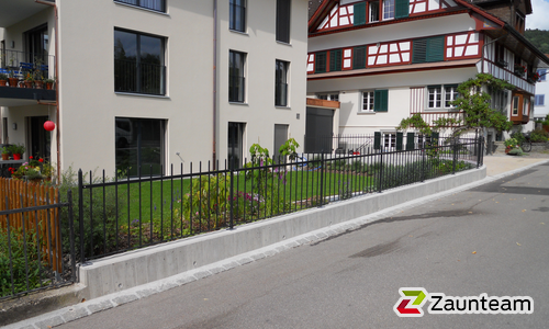Klassikzaun Hades wurde in Wald ZH von Zaunteam Linth GmbH & Zaunteam Toggenburg, Uznach im Jahr 2015 erstellt.