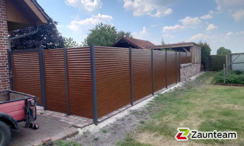 Aluminium Sichtschutz diverse wurde in Esterwegen von Zaunteam Emsland, Rastdorf im Jahr 2023 erstellt.