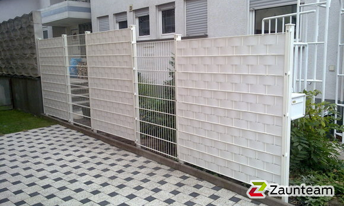 Flechtfix Professional Sichtschutz RAL Standardfarben wurde in Schwendi von Zaunteam Oberschwaben, Obermarchtal im Jahr 2013 erstellt.
