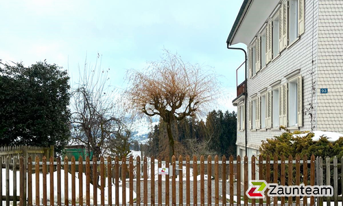 Palisadenzauntor 2-flüglig wurde in Niederteufen von Zaunteam Appenzellerland, Wasserauen im Jahr 2025 erstellt.