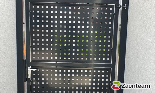 Aluminium Sichtschutztor 1-flüglig wurde in Laichingen von Zaunteam Ulm, Lonsee im Jahr 2026 erstellt.