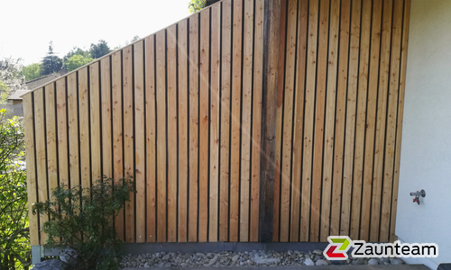 Holz Sichtschutz wurde in Neulengbach von Zaunteam Wienerwald, Unter-Oberndorf im Jahr 2026 erstellt.