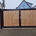 Aluminium Sichtschutztor 2-flüglig wurde in Seeheim-Jugenheim von Zaunteam Bergstraße-Ried, Lorsch im Jahr 2026 erstellt.
