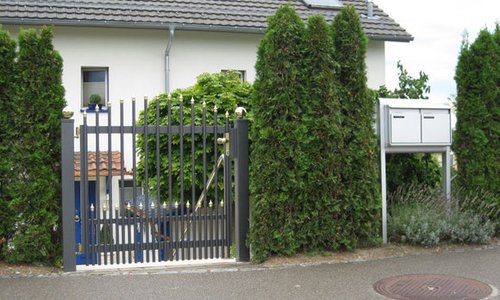 Alutor privat wurde in Nürensdorf von Zaunteam Neftenbach, Neftenbach im Jahr 2010 erstellt.