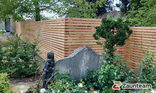 Holz Sichtschutz Rhombus wurde in Bühl von Zaunteam Baden-Baden, Baden-Baden im Jahr 2025 erstellt.
