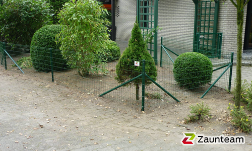 Pantanet mit Bekaclippfosten einbetoniert wurde in Wieste von Zaunteam Emsland, Rastdorf im Jahr 2014 erstellt.