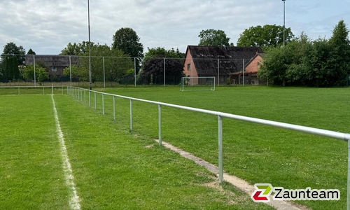 Rohrzaun, weitere Modelle wurde in Mulsum von Zaunteam Stade-Geestland, Horneburg im Jahr 2025 erstellt.