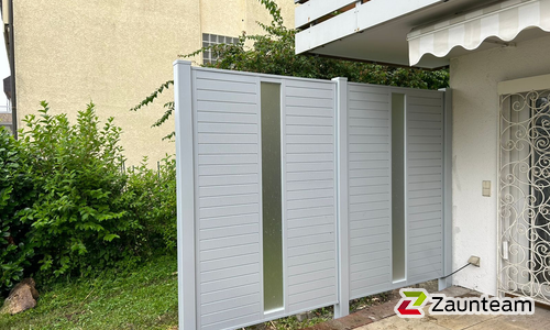 Aluminium Sichtschutz wurde in Rechberghausen von Zaunteam Fenzhöfe Oberwälden, Oberwälden im Jahr 2024 erstellt.