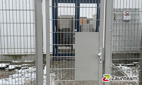 Doppelstabmattentor 1-flüglig wurde in Schkeuditz von Zaunteam Leipzig, Leipzig im Jahr 2022 erstellt.