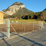 Knotengitter leicht mit Z-Profilpfosten wurde in Bad Häring  von Zaunteam Tirol Unterland, Schwoich im Jahr 2025 erstellt.