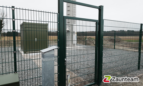 Doppelstabmattentor 1-flüglig wurde in Lorup von Zaunteam Emsland, Rastdorf im Jahr 2024 erstellt.