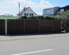 Schallschutzzaun Noistop Wood wurde in Frauenfeld von Zaunteam Thurgau AG, Felben im Jahr 2014 erstellt.
