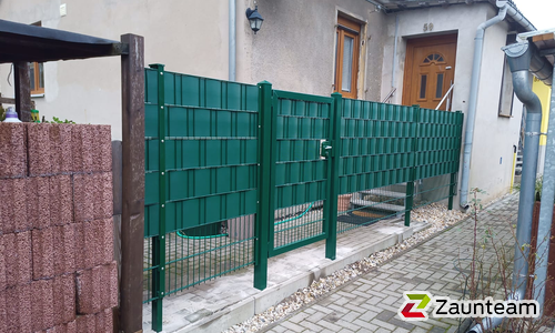 Flechtfix Vario Sichtschutz RAL Standardfarben wurde in Zschornewitz von Zaunteam Fläming, Coswig im Jahr 2022 erstellt.