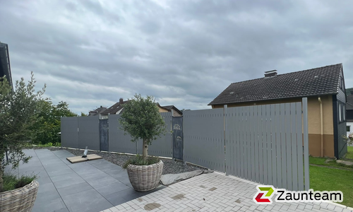 Aluminium Sichtschutz diverse wurde in Neuenrade von Zaunteam Sauerland, Neuenrade im Jahr 2023 erstellt.