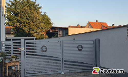 Tor weitere 2-flüglig wurde in Rheinhausen  von Zaunteam Schwetzingen-Bruchsal, Oberhausen  im Jahr 2021 erstellt.