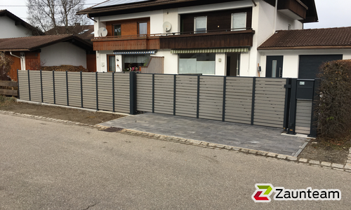 Schiebetor Aluminium wurde in Burgberg, OT Ortwang von Zaunteam Allgäu, Bad Hindelang - Unterjoch im Jahr 2016 erstellt.