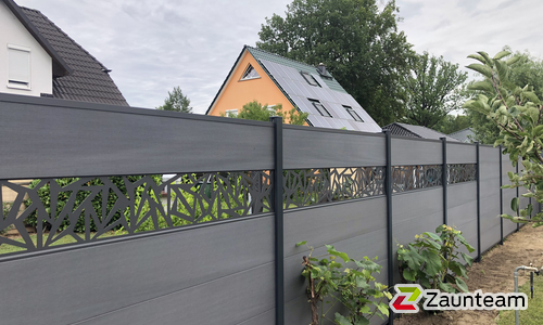  WPC Sichtschutz Discrétion / einbetoniert wurde in Eberswalde von Zaunteam Pasewalk, Pasewalk im Jahr 2024 erstellt.