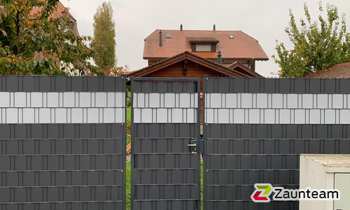 Flechtfix Vario Sichtschutz RAL Standardfarben wurde in Cournillens von Swissclôture Gruyère, Sommentier im Jahr 2020 erstellt.