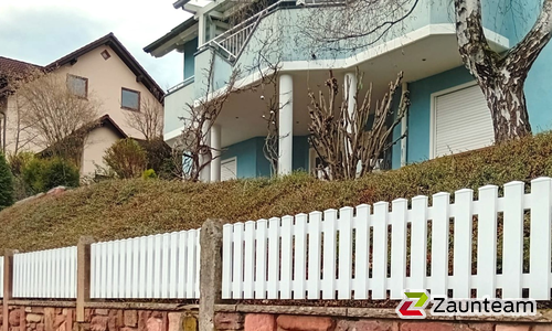 Vinylzaun Galant Dublin wurde in Schneeberg  von Zaunteam Westfranken, Eichenbühl im Jahr 2024 erstellt.