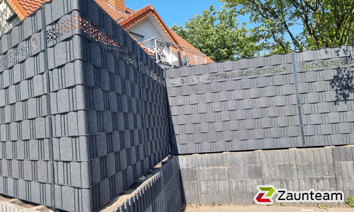Flechtfix Vario Sichtschutz RAL Standardfarben wurde in Halle (Wetf.) von Zaunteam Teutoburger Land, Steinhagen im Jahr 2026 erstellt.