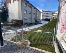 Diagonalgeflecht verzinkt mit Rohrpfosten verzinkt einbetoniert wurde in Abtwil von Zaunteam Appenzellerland, Wasserauen im Jahr 2025 erstellt.