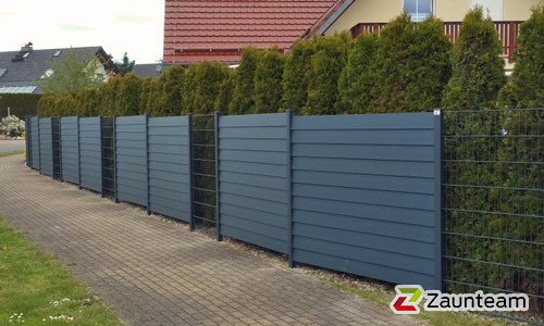 Aluminium Sichtschutz wurde in Blankenburg von Zaunteam Magdeburg-Harz, Halberstadt im Jahr 2021 erstellt.