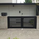 Aluminium Tor 2-flüglig wurde in Bensheim von Zaunteam Bergstraße-Ried, Lorsch im Jahr 2025 erstellt.