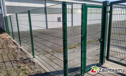 Doppelstabmattentor 1-flüglig wurde in Winkelsheide von Zaunteam Friesische-Wehde, Zetel im Jahr 2023 erstellt.
