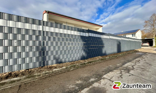 Flechtfix Vario Sichtschutz RAL Standardfarben wurde in Riedlingen von Zaunteam Oberschwaben, Obermarchtal im Jahr 2025 erstellt.