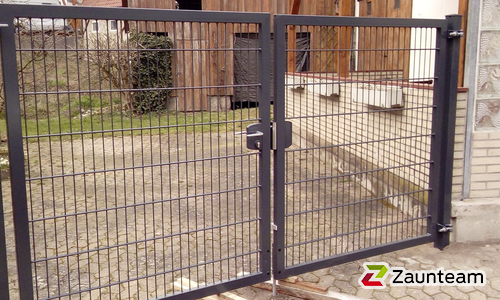 Doppelstabmattentor 2-flüglig wurde in Coppenbrügge von Zaunteam Weser-Leine, Salzhemmendorf im Jahr 2020 erstellt.