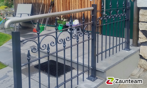 Klassikzaun Zeus wurde in Gloggnitz von Zaunteam Schneebergland, Gloggnitz im Jahr 2025 erstellt.