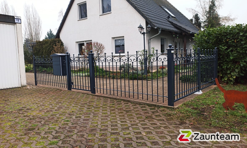 Klassikzaun Zeus wurde in Sanderdorf-Brehna von Zaunteam Fläming, Coswig im Jahr 2020 erstellt.