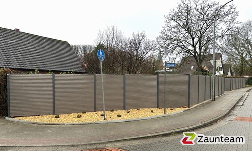 System Alu Sichtschutz, Rhombus mit Alupfosten einbetoniert wurde in Werlte von Zaunteam Emsland, Rastdorf im Jahr 2025 erstellt.