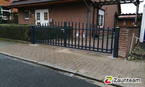 Klassikzauntor 2-flüglig wurde in Gronau von Zaunteam Weser-Leine, Salzhemmendorf im Jahr 2020 erstellt.