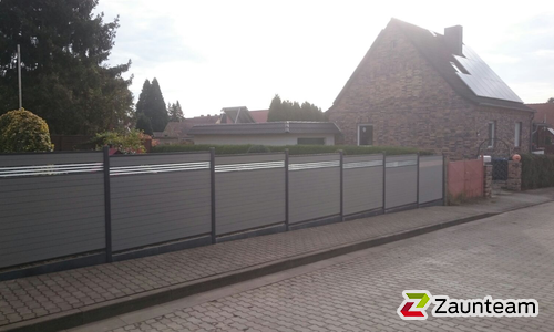 WPC Sichtschutz, grau / Alupfosten Metallgrau wurde in Zahna-Elster von Zaunteam Fläming, Coswig im Jahr 2016 erstellt.