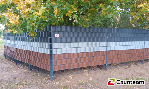 Flechtfix Professional Sichtschutz RAL Standardfarben wurde in Raguhn-Jeßnitz von Zaunteam Fläming, Coswig im Jahr 2023 erstellt.
