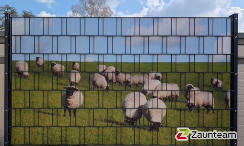 Flechtfix Vario Sichtschutz bedruckt wurde in Rosengarten von Zaunteam Schwäbisch Hall, Schwäbisch Hall im Jahr 2025 erstellt.