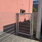 Doppelstabmattentor 1-flüglig, Zaunteam Vorarlberg, Dornbirn, 6850 Dornbirn Doppelstabmattentor 1-flüglig wurde in Dornbirn von Zaunteam Vorarlberg, Dornbirn im Jahr 2022 erstellt.