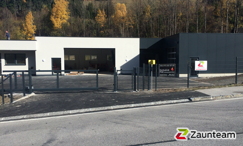 Schiebetor Stahl wurde in Schottwien von Zaunteam Schneebergland, Gloggnitz im Jahr 2015 erstellt.