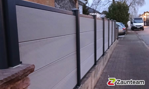 BPC Systemprofil in Aussparung wurde in Tiefenbronn von Zaunteam Pforzheim, Neuhausen im Jahr 2025 erstellt.