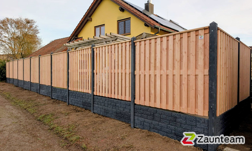 Holz Sichtschutz Douglasie wurde in Gaildorf von Zaunteam Schwäbisch Hall, Schwäbisch Hall im Jahr 2025 erstellt.